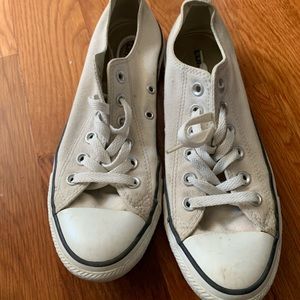 Off white classic converse low top
